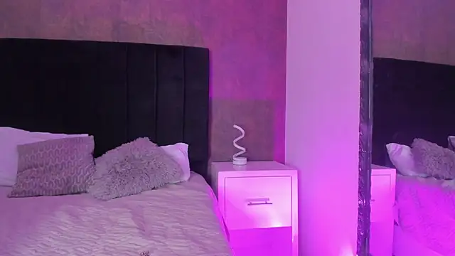 CamileHolmes online show from January 2025 10:45:02 PM