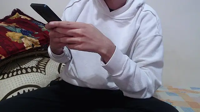 Alexdelarge323 online show from February 2026 11:37:02 AM