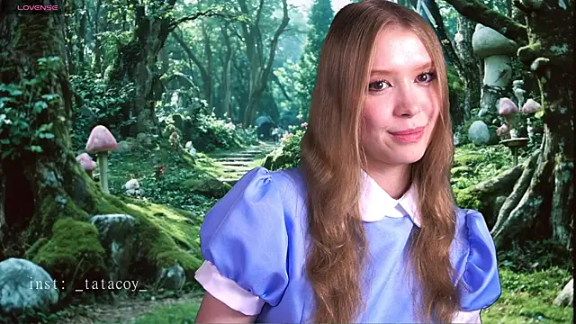 Snapshot of TataCoy chatting on November 2025 03:56:02 PM TataCoy online show from November 2025 03:56:02 PM