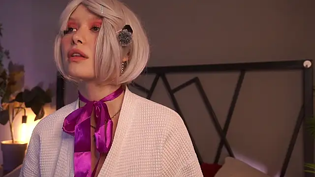 Snapshot of TataCoy chatting on December 2025 05:20:01 PM TataCoy online show from December 2025 05:20:01 PM