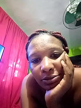 Snapshot of pretty_babez chatting on November 2025 12:29:02 PM pretty babez online show from November 2025 12:29:02 PM