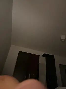 Snapshot of Tomhot3869 chatting on October 2025 07:47:02 PM Tomhot3869 online show from October 2025 07:47:02 PM