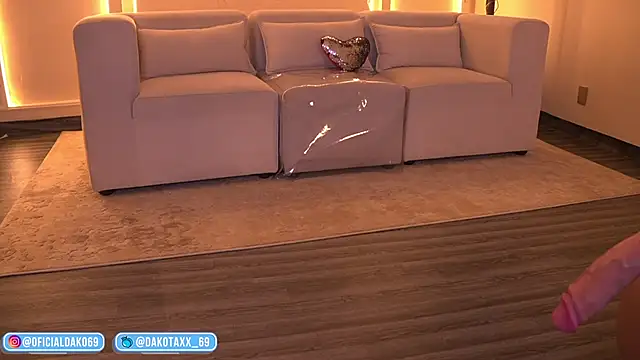 Dakota Lee online show from February 2026 11:33:01 PM