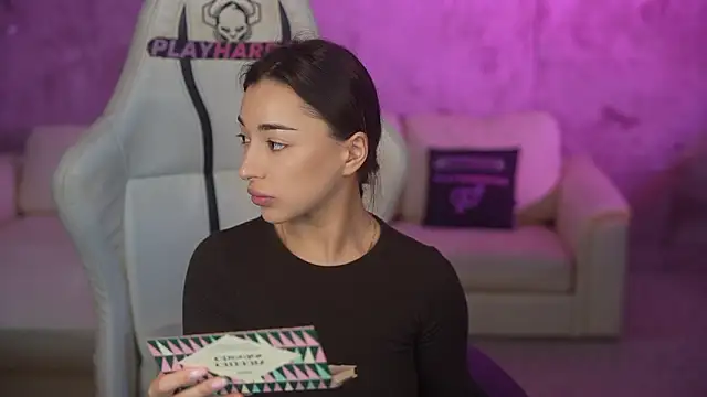 Jasmine Flow online show from February 2026 08:13:01 AM