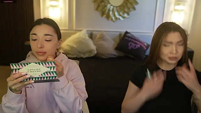 Jasmine Flow online show from March 2026 08:09:01 AM