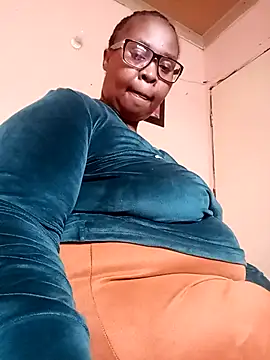 ZOQULUx online show from March 2026 09:23:02 AM