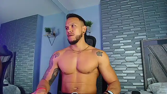 Snapshot of ARON_TAYLER01 chatting on February 2026 10:31:01 AM ARON TAYLER01 online show from February 2026 10:31:01 AM