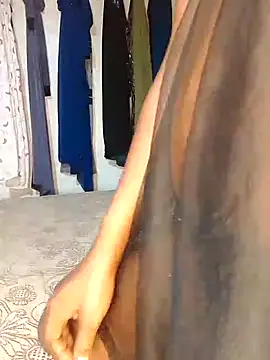 NicRaisaa online show from February 2025 04:12:02 AM