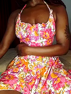 NicRaisaa online show from October 2025 03:57:01 AM