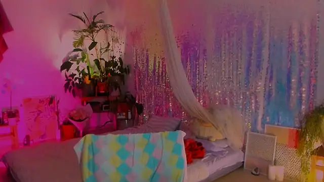 poli   online show from January 2025 12:12:01 AM