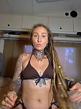 Snapshot of Mira-Grey89 chatting on July 2026 03:18:02 PM Mira-Grey89 online show from July 2026 03:18:02 PM