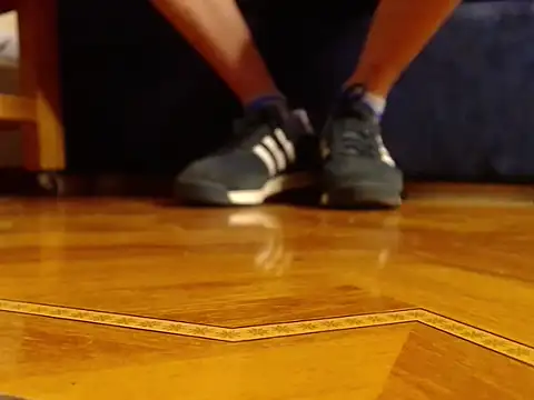 Snapshot of alphaswitchard chatting on March 2026 04:02:01 PM alphaswitchard online show from March 2026 04:02:01 PM