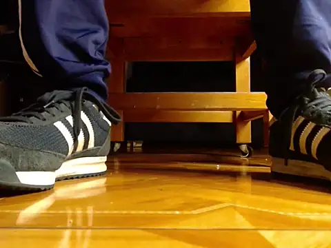 Snapshot of alphaswitchard chatting on March 2026 09:59:02 PM alphaswitchard online show from March 2026 09:59:02 PM