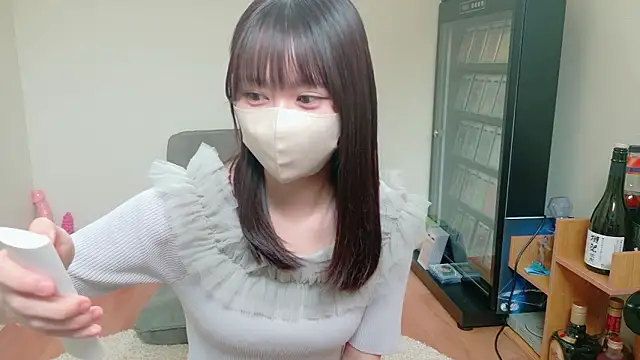 Snapshot of HIKARI_x0 chatting on July 2026 05:03:02 AM HIKARI x0 online show from July 2026 05:03:02 AM