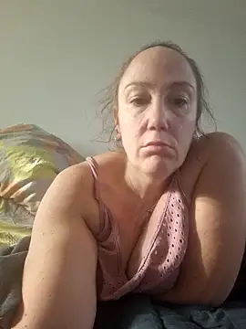 Wisie Cutie online show from January 2026 02:11:01 PM