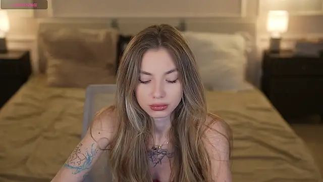 Kisasolo online show from November 2025 01:06:01 AM