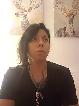 Snapshot of Diosagata chatting on November 2025 11:32:02 PM Diosagata online show from November 2025 11:32:02 PM