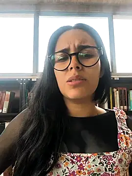 Annya-sweet online show from February 2026 03:20:01 PM