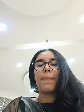 Snapshot of Annya-sweet chatting on June 2026 11:02:02 PM Annya-sweet online show from June 2026 11:02:02 PM