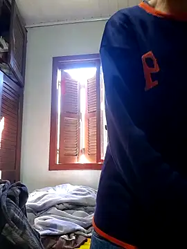 Snapshot of CrisSexShy chatting on September 2025 05:35:01 PM CrisSexShy online show from September 2025 05:35:01 PM