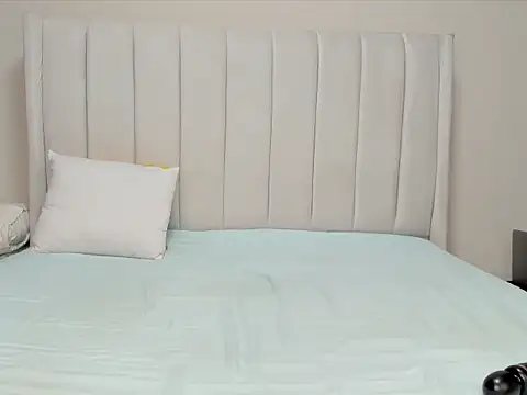 Snapshot of _heavenlysent chatting on October 2025 04:24:02 AM heavenlysent online show from October 2025 04:24:02 AM