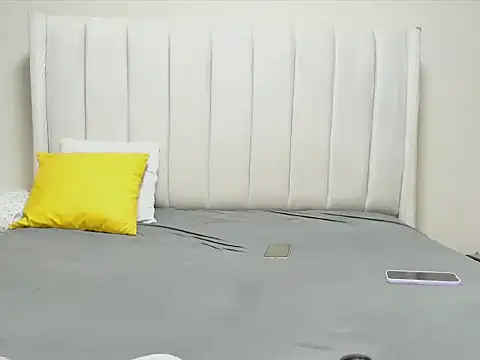 Snapshot of _heavenlysent chatting on November 2025 03:07:01 AM heavenlysent online show from November 2025 03:07:01 AM