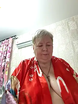 EffectFiona online show from November 2025 10:54:02 PM