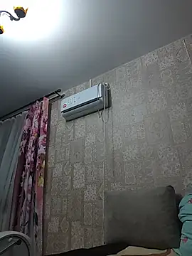 EffectFiona online show from March 2026 12:49:01 AM