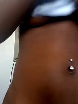 Prettybecs online show from January 2025 09:41:01 AM