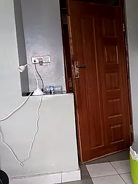 Prettybecs online show from February 2025 04:32:02 AM