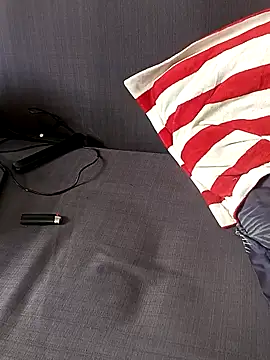 Prettybecs online show from October 2025 07:20:02 AM