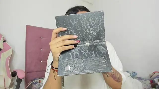 OSORIOMAFE online show from December 2024 06:28:02 PM