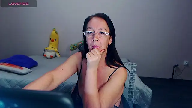 Celine Faer1 online show from April 2026 05:14:02 PM