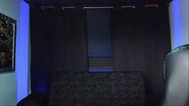 jhonnysnow17 online show from October 2025 06:31:01 PM