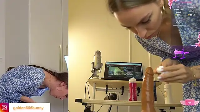 Miss69Ri99 online show from December 2024 07:42:01 PM