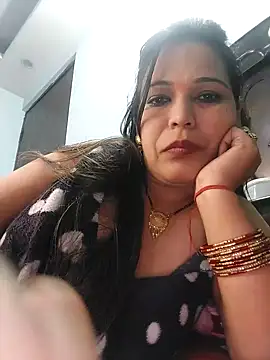 Poojabhabi101 online show from December 2024 05:34:01 PM