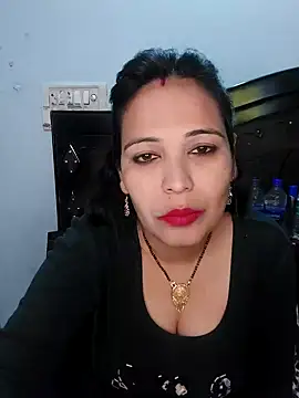 Poojabhabi101 online show from January 2025 06:47:02 AM