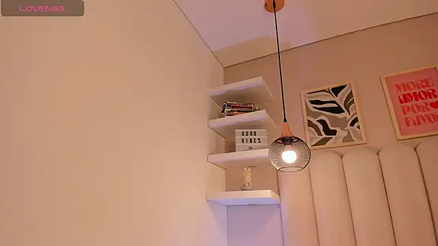 cute  cherry  online show from November 2025 08:22:02 PM