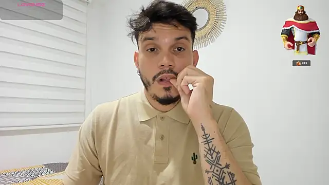 alejandro stark online show from December 2024 03:51:01 AM