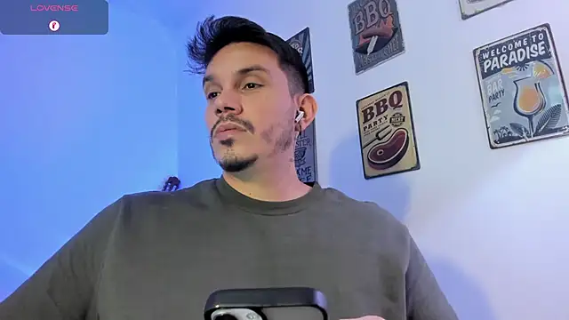 alejandro stark online show from February 2026 01:43:02 AM