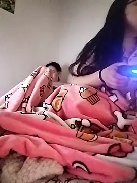 LiverandBrat77 online show from January 2026 09:29:01 PM