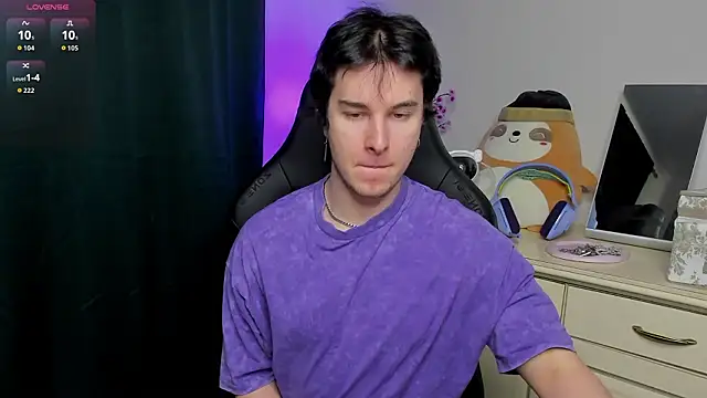 Snapshot of Vincent_Strong chatting on March 2026 01:50:01 PM Vincent Strong online show from March 2026 01:50:01 PM