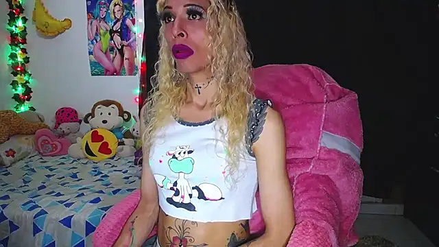 flaquita corall online show from April 2026 12:17:01 AM