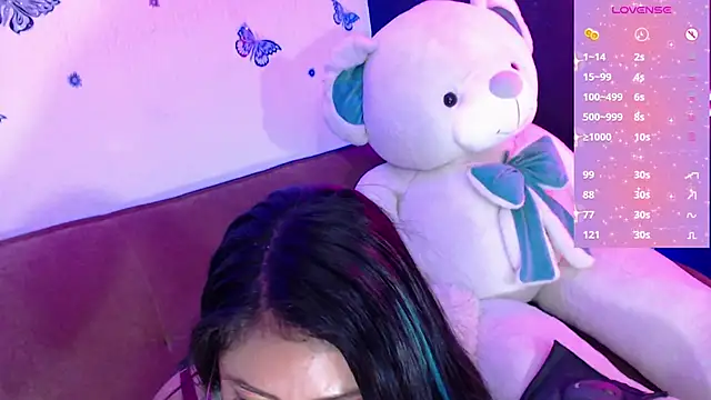 Snapshot of demyanderson_ chatting on December 2024 05:52:02 AM demyanderson online show from December 2024 05:52:02 AM