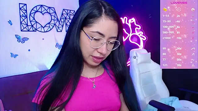 Snapshot of demyanderson_ chatting on February 2025 09:36:02 PM demyanderson online show from February 2025 09:36:02 PM