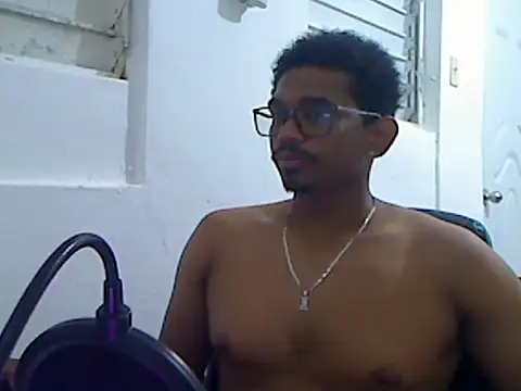 Gigachatx online show from February 2026 09:24:01 PM