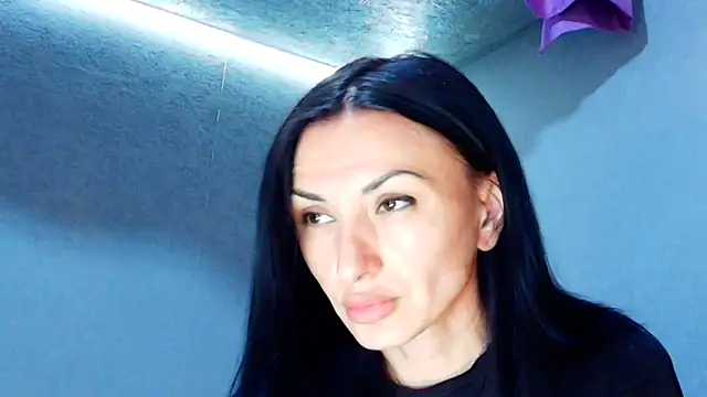 Snapshot of Siaconna chatting on June 2026 08:46:02 AM Siaconna online show from June 2026 08:46:02 AM