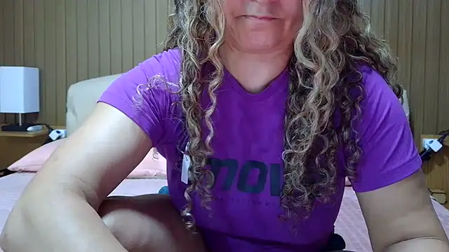 Snapshot of Kellynha_Sweet chatting on January 2025 01:11:02 AM Kellynha Sweet online show from January 2025 01:11:02 AM