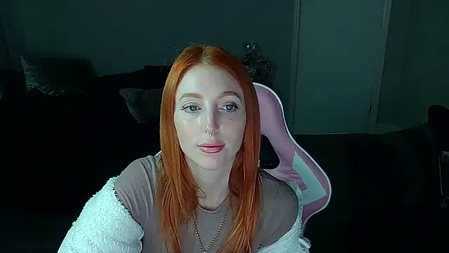 Red firesquirt online show from February 2025 02:34:02 PM