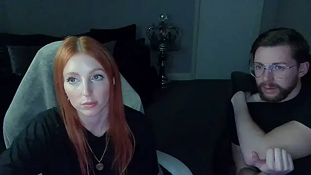 Red firesquirt online show from February 2025 09:37:01 PM